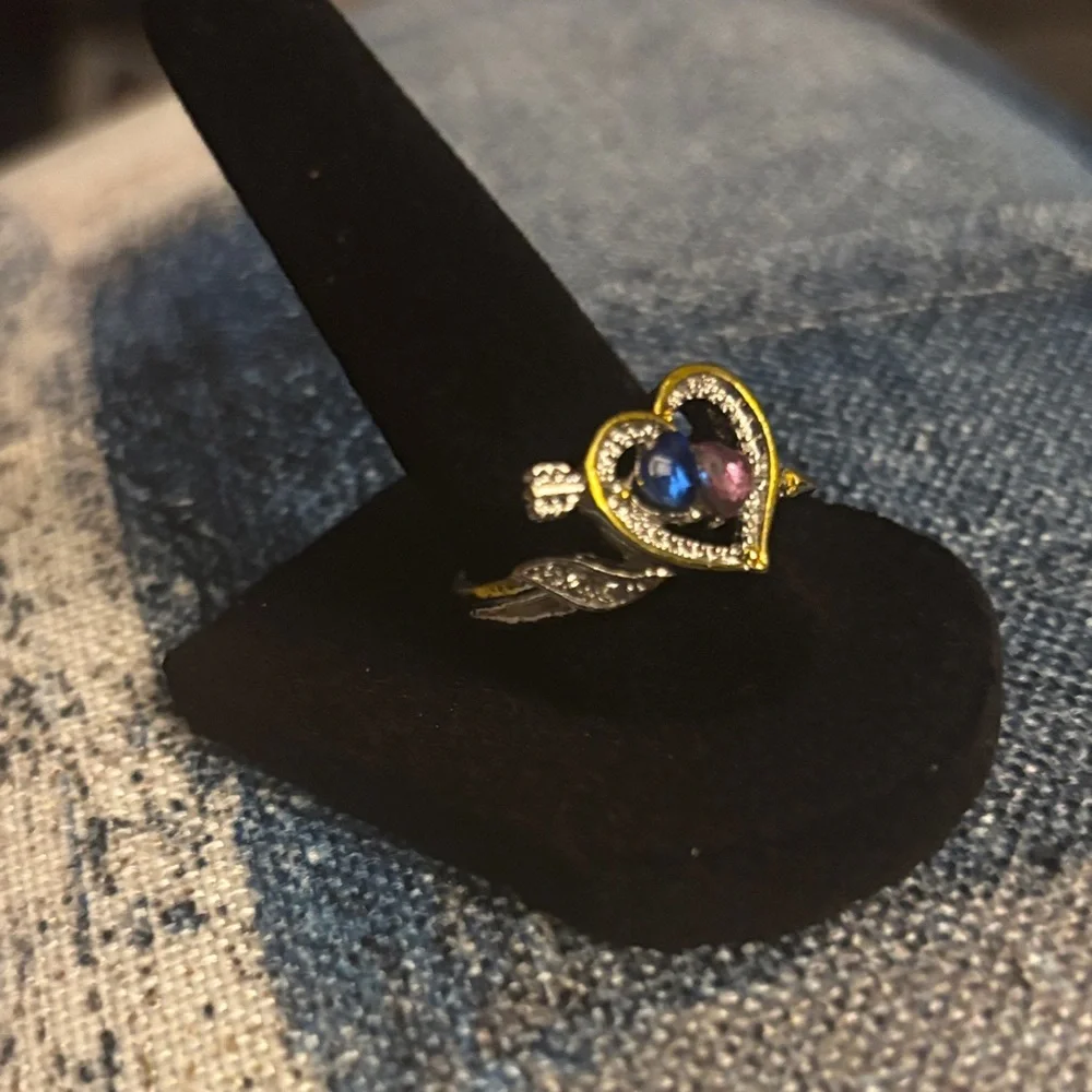 Heart Arrow Gemstone Ring with Blue and Pink Stones - Picture 2 of 5